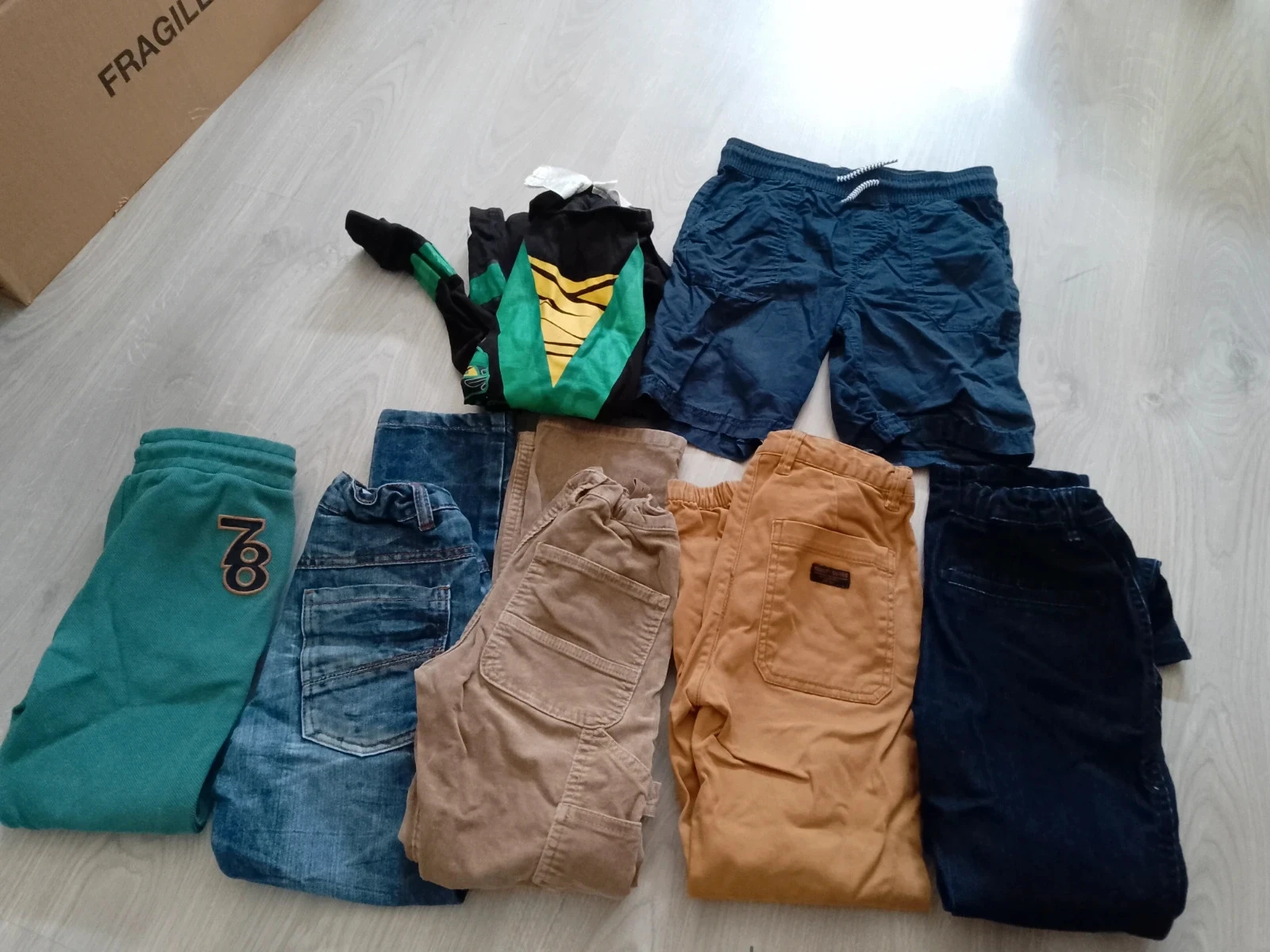 Lot niño 7/8 años – photo 2